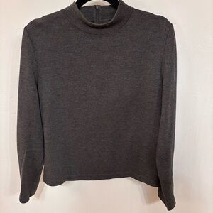 St. John Platinum Charcoal Mock Neck Knit Sweater Sz Medium EUC